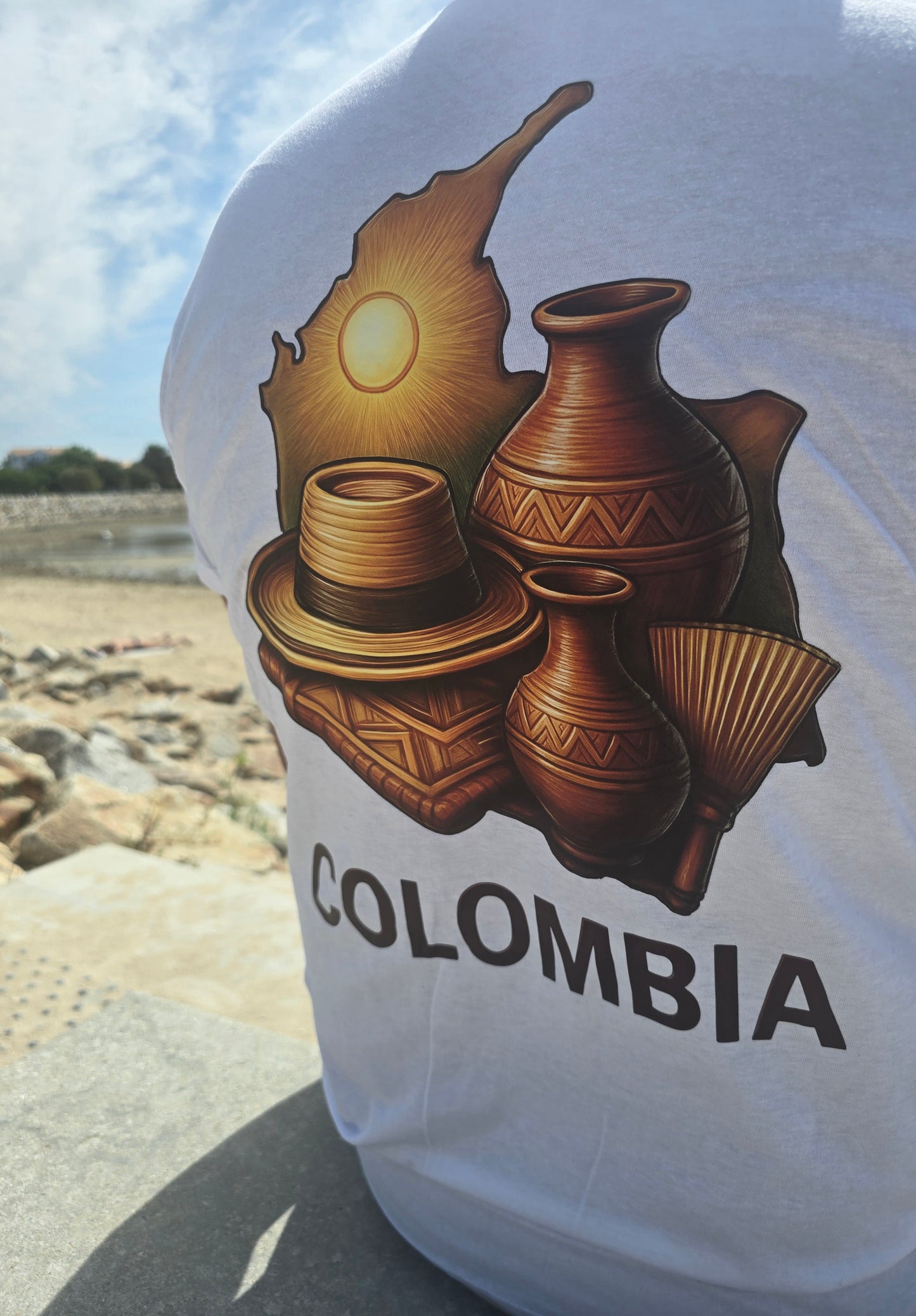 T-shirt " COLOMBIA "